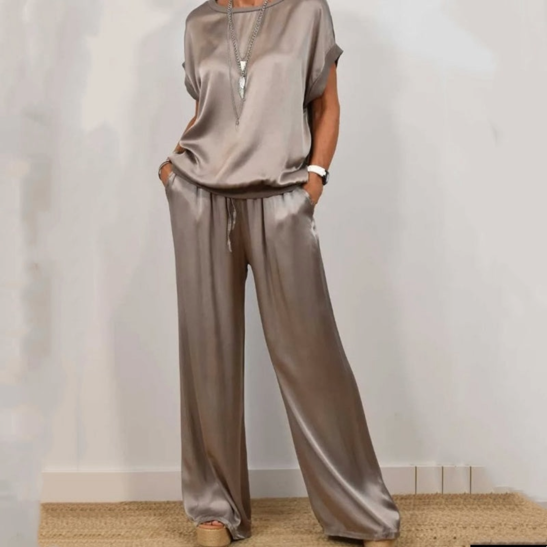 Nadine - Coordinato con top in raso e pantaloni a gamba larga