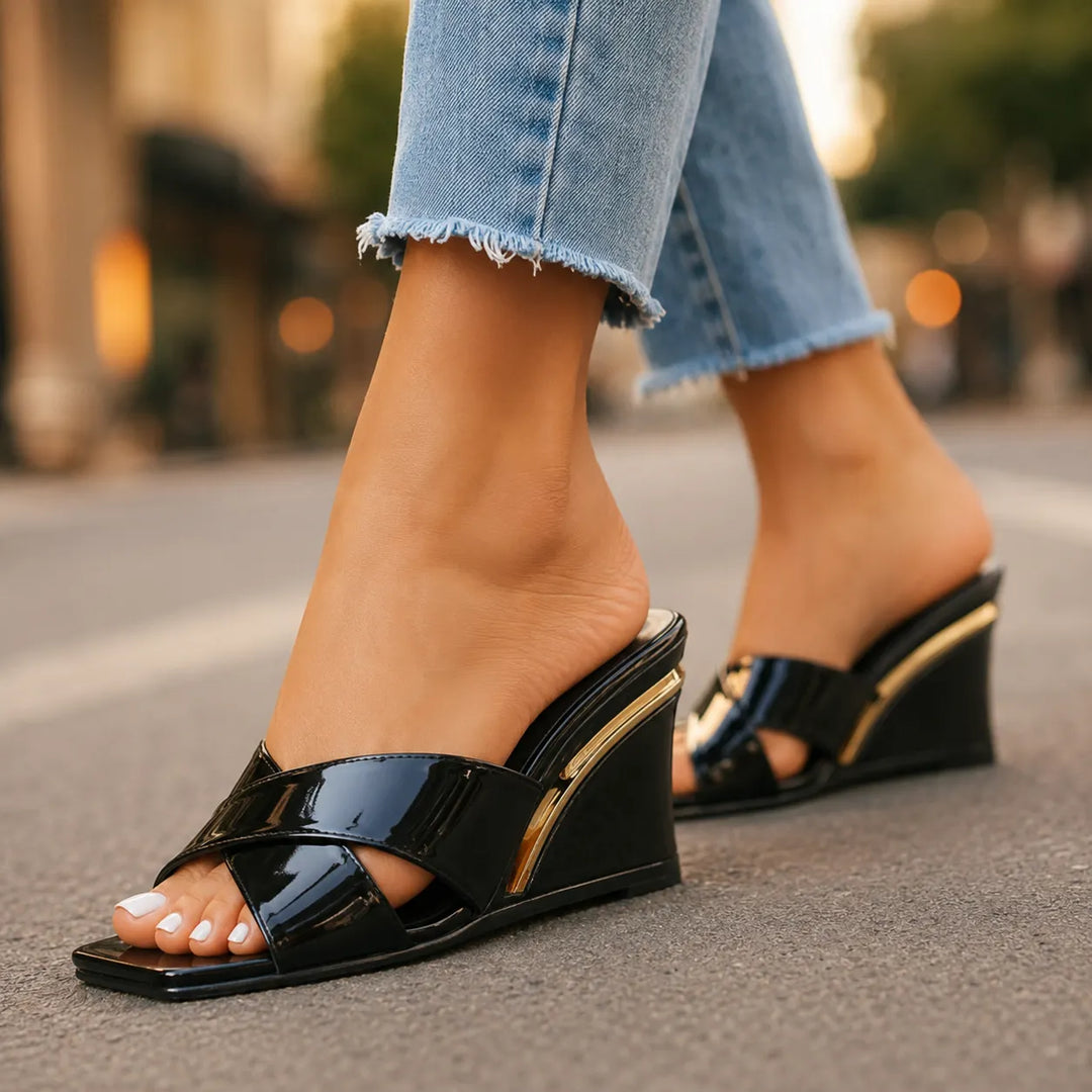 Emmeline - Mules con zeppa e fasce incrociate