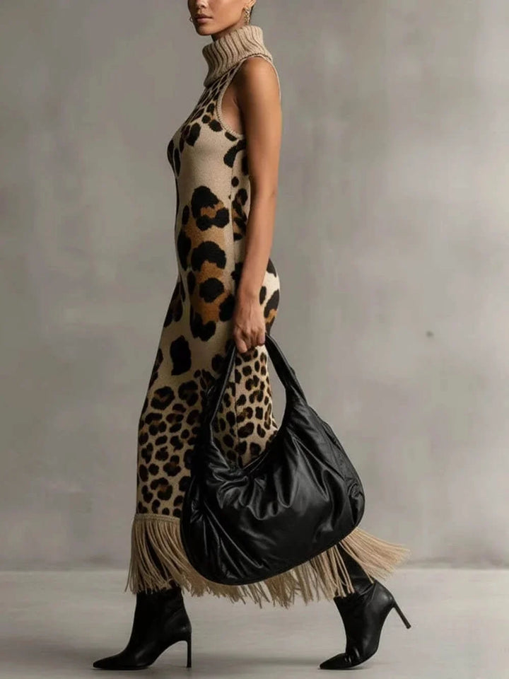 Orla - Maxi abito in maglia con stampa leopardata e lavorazione testurizzata