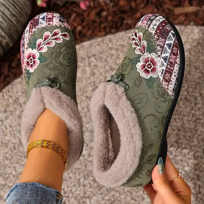 Isola - Scarpe slip-on foderate in pile a fiori