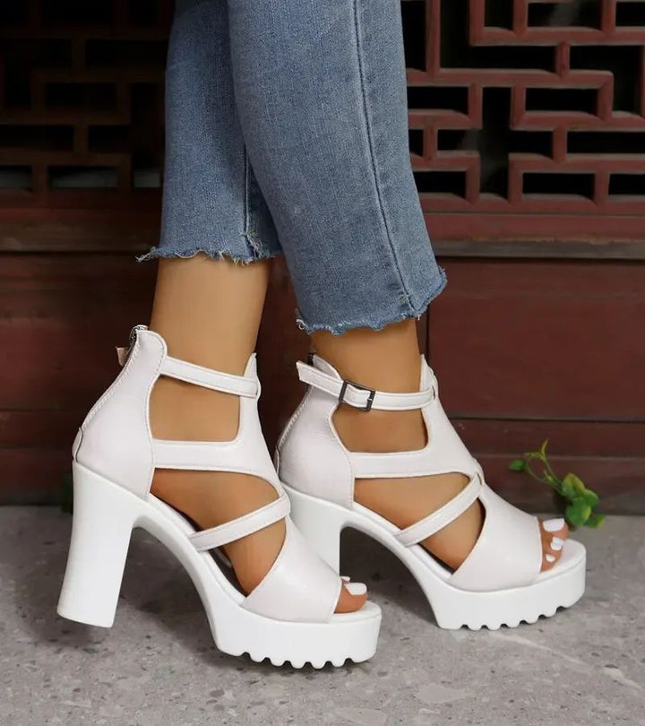 Elestine - Sandali gladiatore con plateau scolpito
