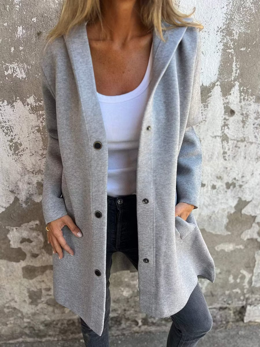 Aloura - Giacca con cappuccio e bottoni, vestibilità rilassata