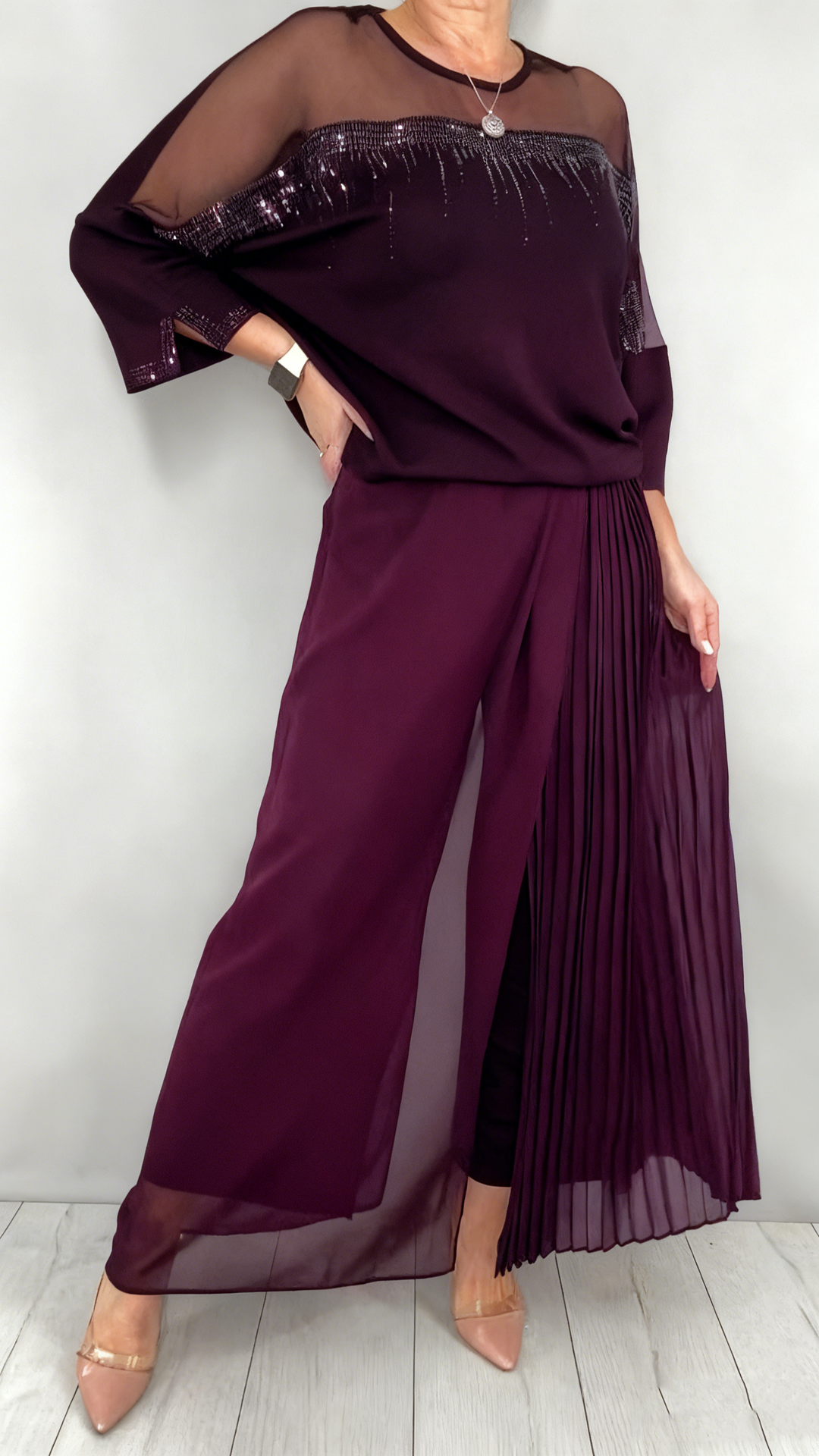 Caia - Coordinato due pezzi con pantaloni plissé decorati
