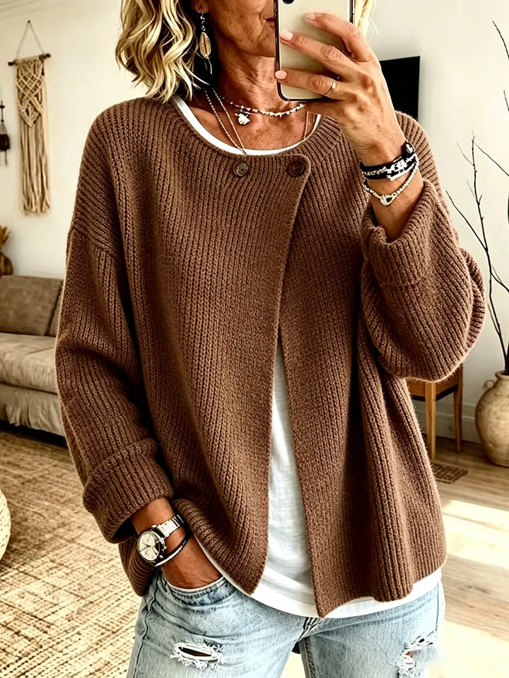 Anisa - Cardigan in maglia con dettagli a bottoni e vestibilità rilassata