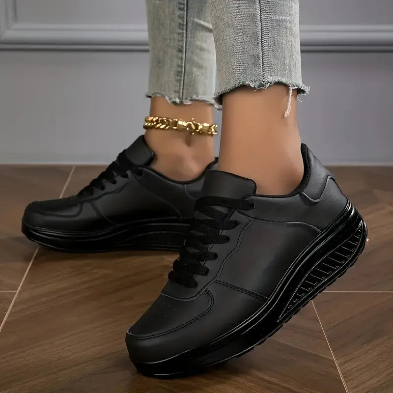 Qira - Sneakers stringate con suola platform
