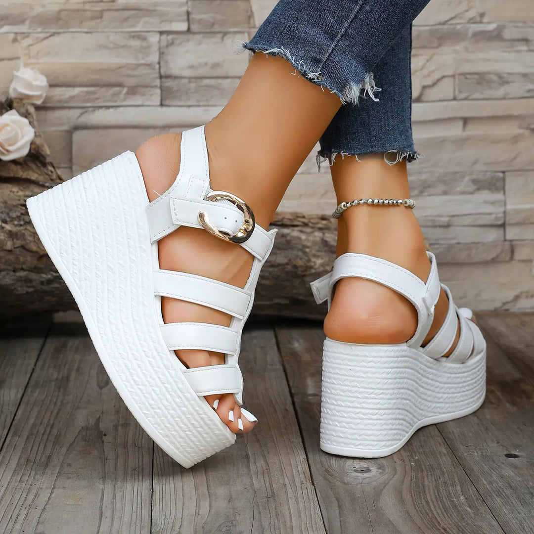 Isabeau - Sandali con zeppa imbottiti