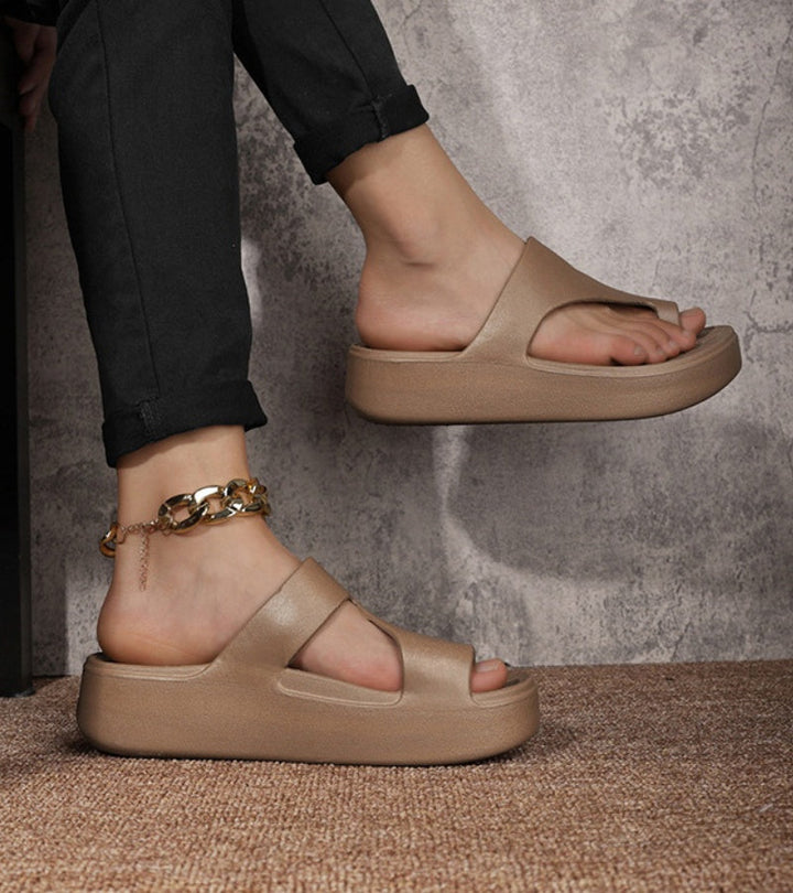 Veronique - Sandali con plateau imbottito