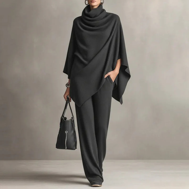 Kaelis - Coordinato a due pezzi con pantaloni e collo alto drappeggiato