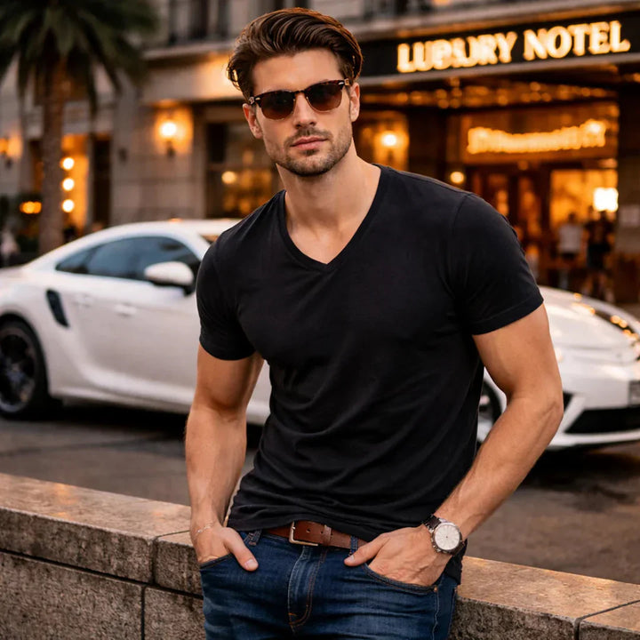 Jackson - T-shirt con scollo a V in jersey morbido
