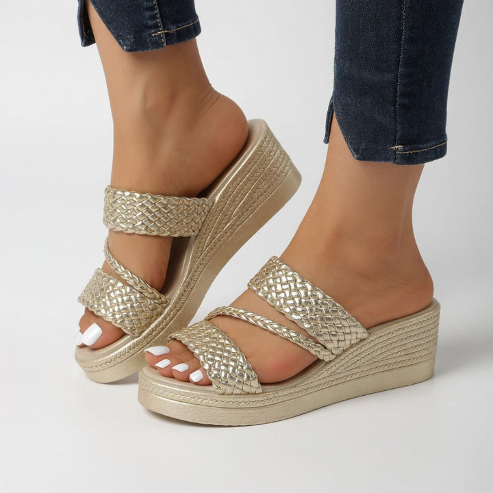 Whitley - Sandali a fascia con plateau intrecciato