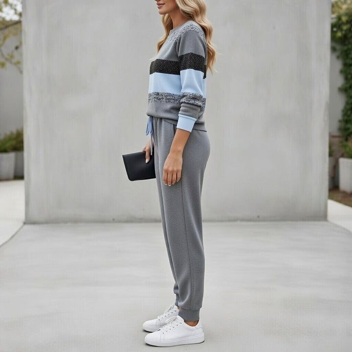 Cora - Pullover a righe effetto soft touch e coordinato jogger
