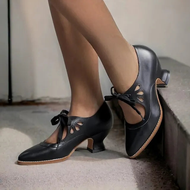 Veralyn - Décolleté vintage con lacci