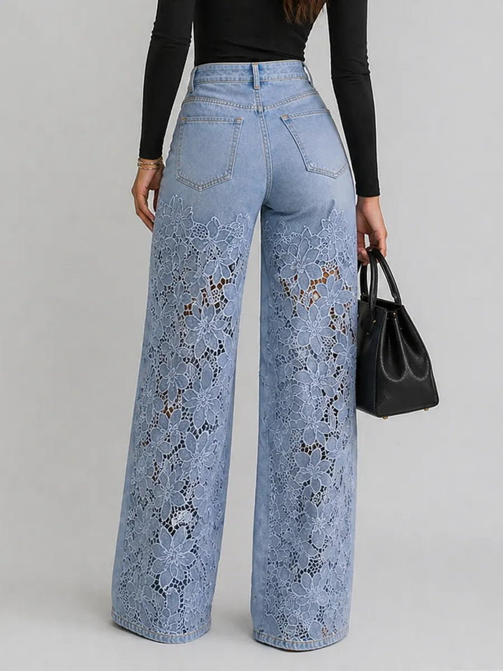 Kaliora - Jeans a gamba larga in pizzo floreale