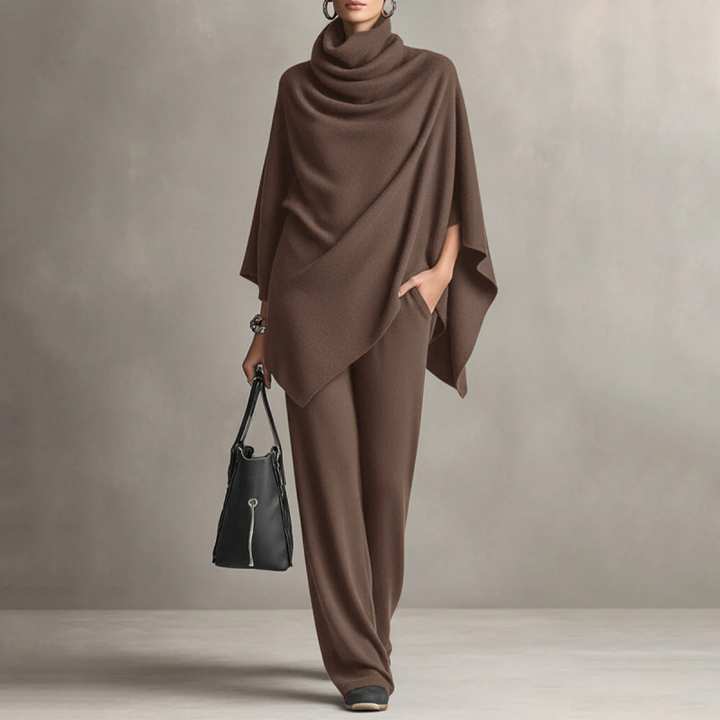 Kaelis - Coordinato a due pezzi con pantaloni e collo alto drappeggiato