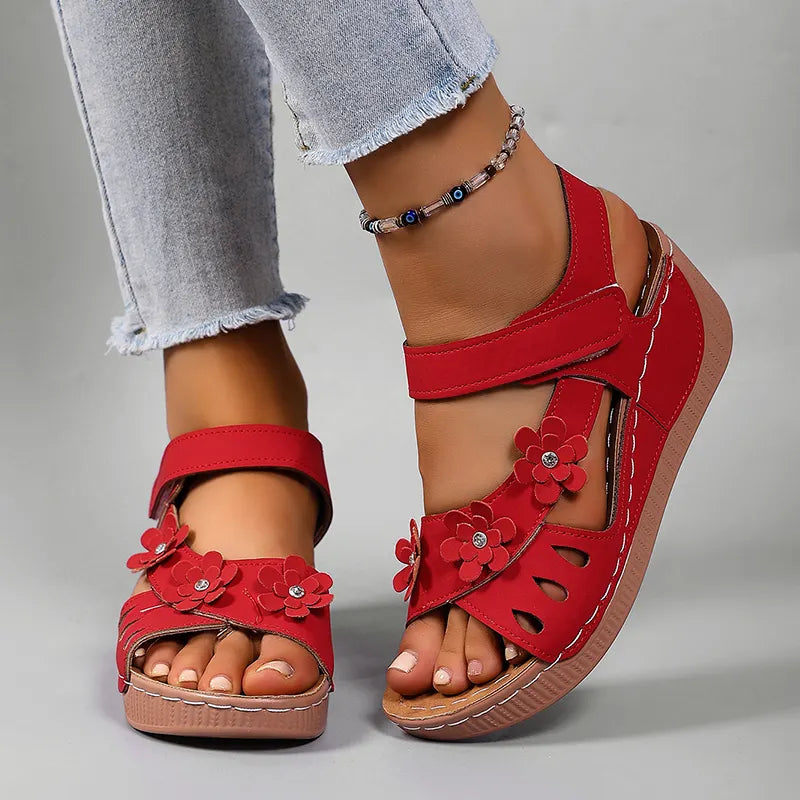 Fiorelia - Sandali con zeppa floreali
