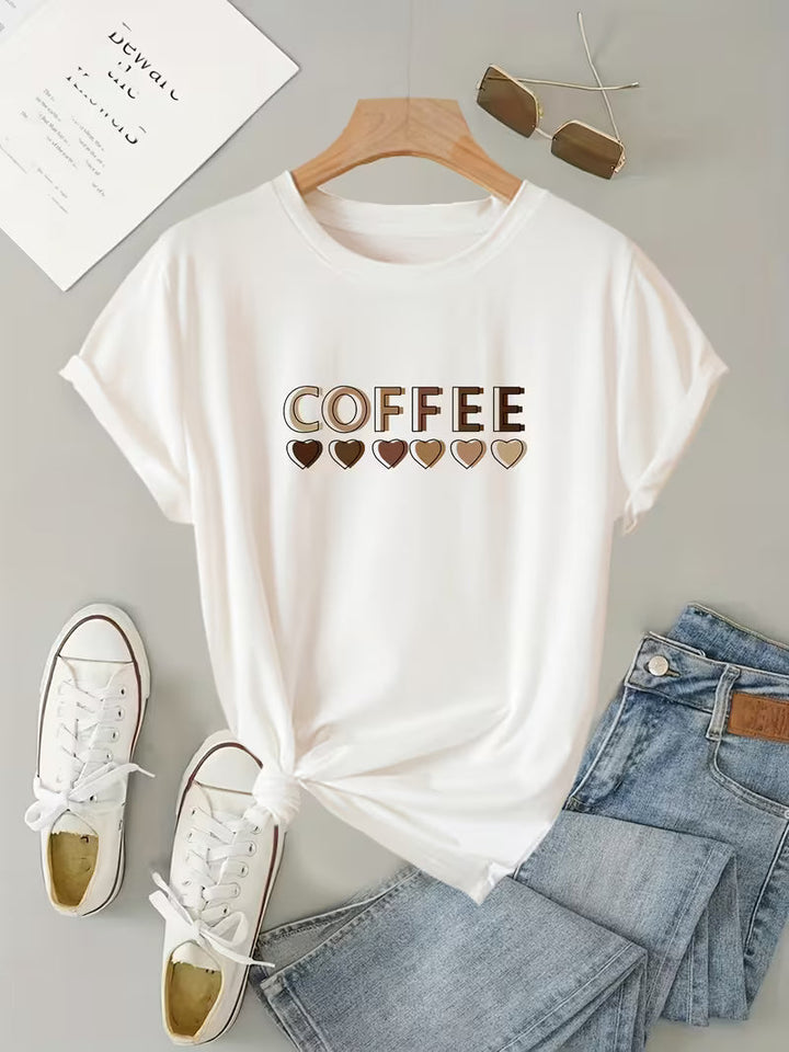 Sarai - T-shirt grafica cuore di caffè