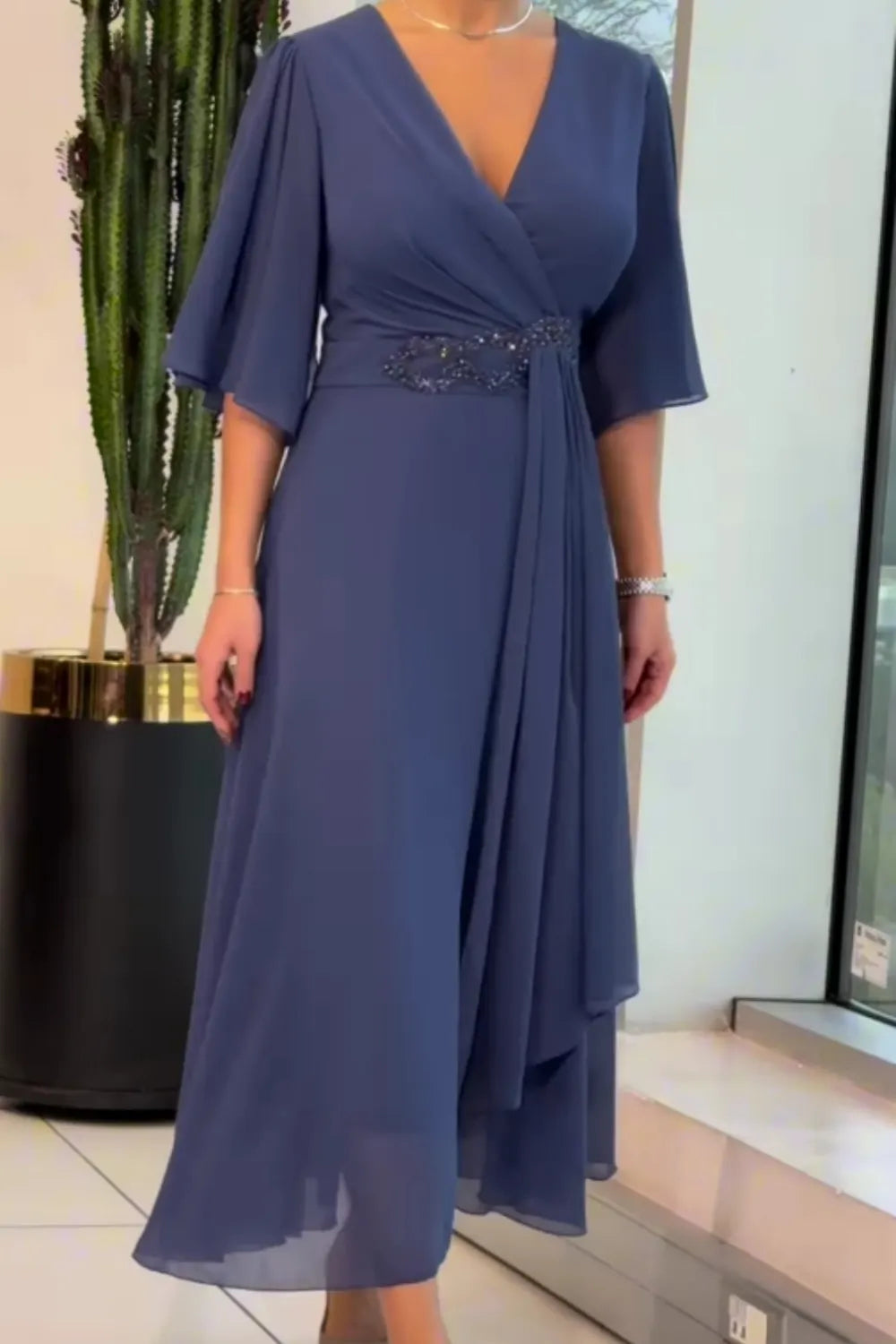Celinette - Abito lungo in chiffon con vita di cristallo