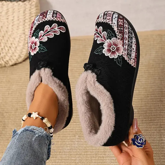 Isola - Scarpe slip-on foderate in pile a fiori