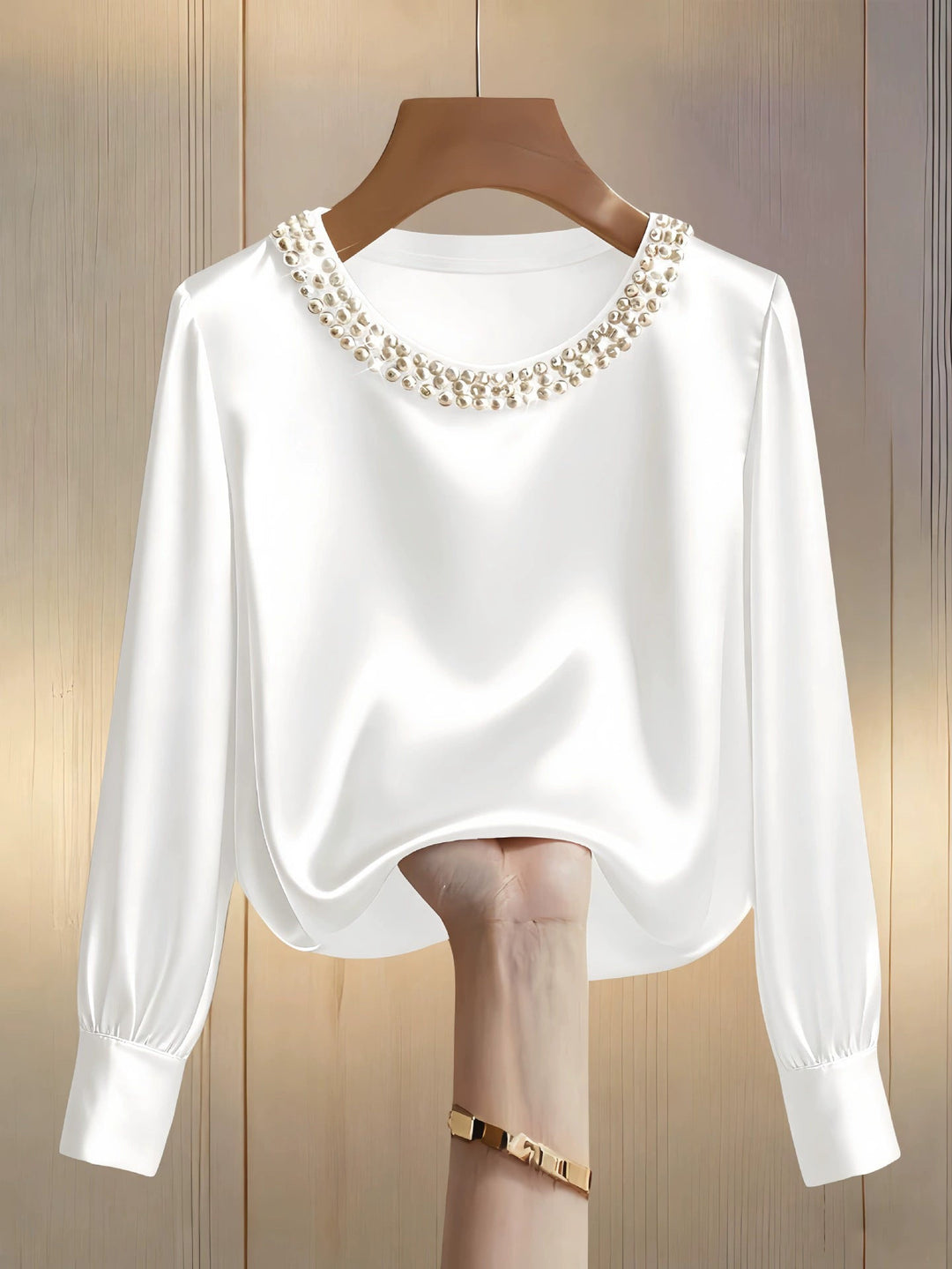 Avara - Blusa elegante in perle