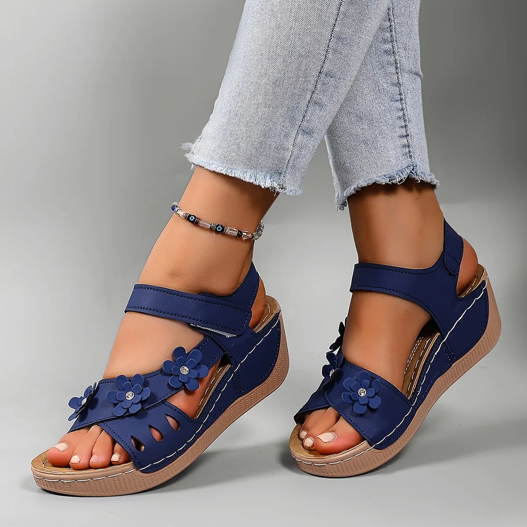 Fiorelia - Sandali con zeppa floreali