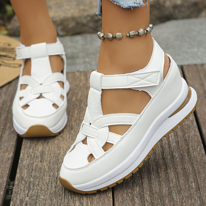 Novessia - sandali con zeppa e plateau con dettagli cut-out